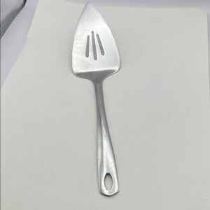 Vintage Oneida 18/8 Stainless Steel pie server ware silver